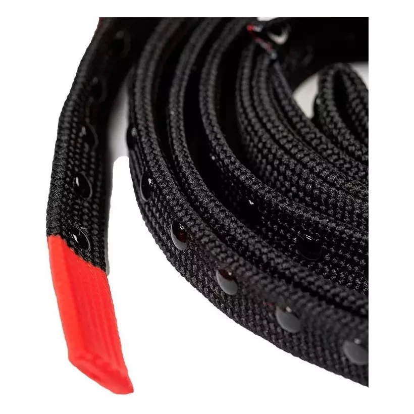 Knijpende vinnen en NMD Fin Laces