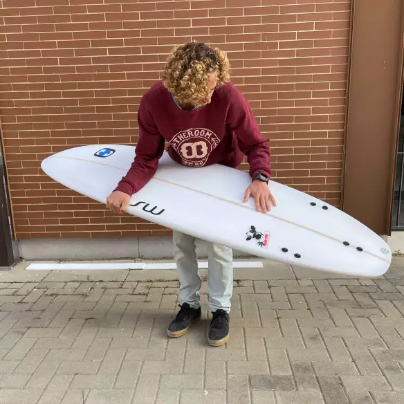 Surfboard evolutionaire MS Mad Cow Surfboard evolutionaire MS Mad Cow