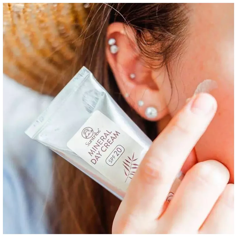 Crema da giorno Suntribe