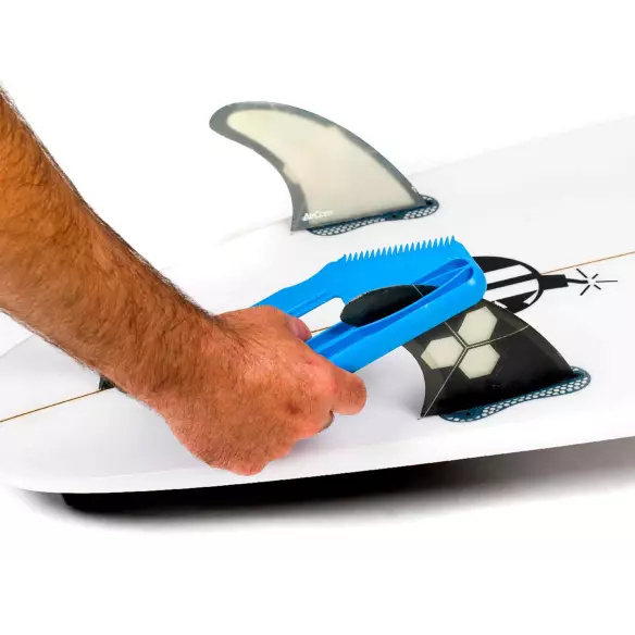 Raspador com un chave alen Creatures Raspador com un chave alen Creatures