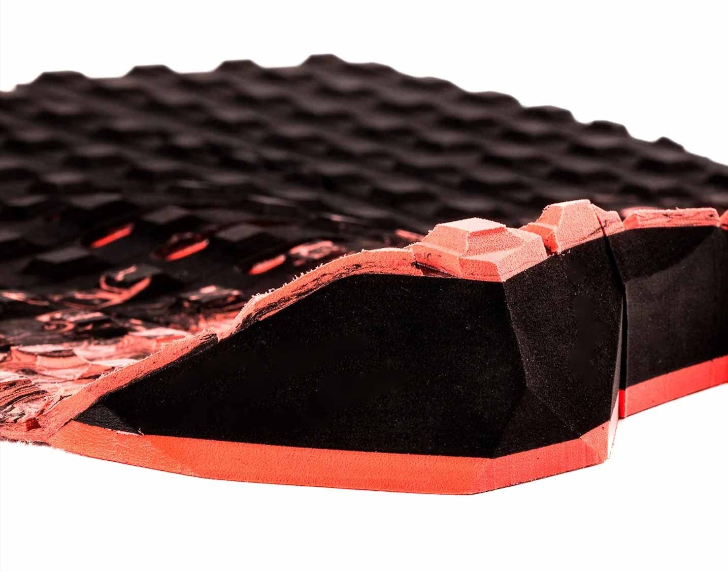 Creatures of leisure Mick Fanning Tail Pad Black Fade fluro red