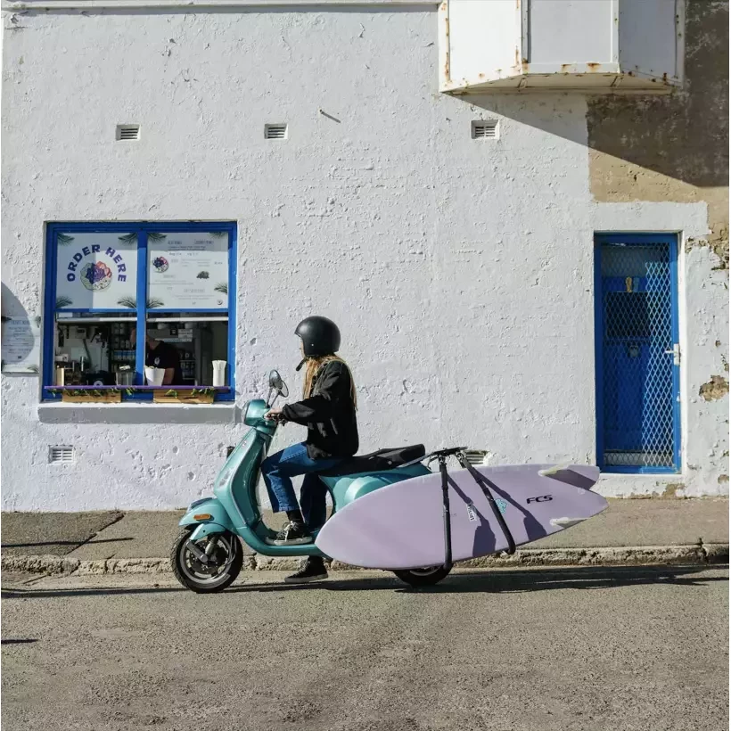 Rek moto FCS Scooter Rack voor surfboard