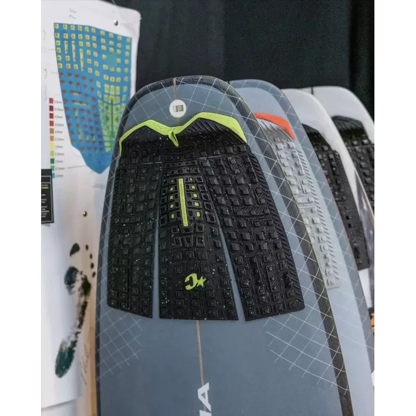 Deck surf Creatures Proto 1.4 Eco Black platinium