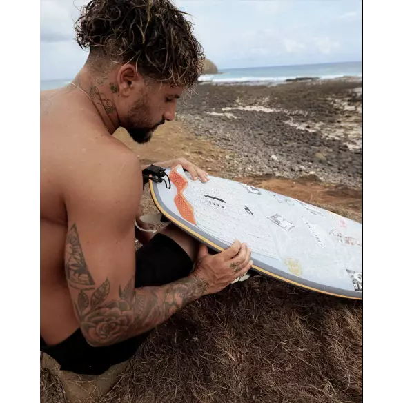 Deck surf Creatures Proto 1.4 Eco Platinium Speckle Fluro Red Deck surf Creatures Proto 1.4 Eco Platinium Speckle Fluro Red