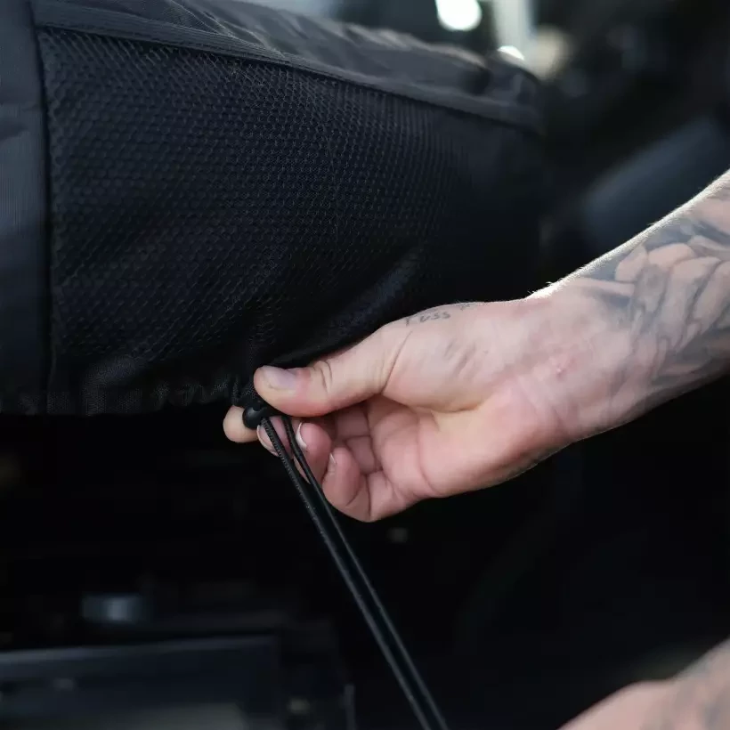 Copertura per auto Cult Universal Seat Cover Aztec Black & White