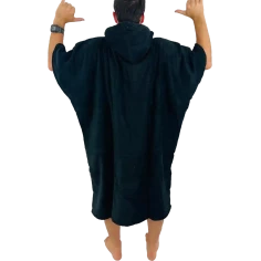 Poncho All In Classic Black 2