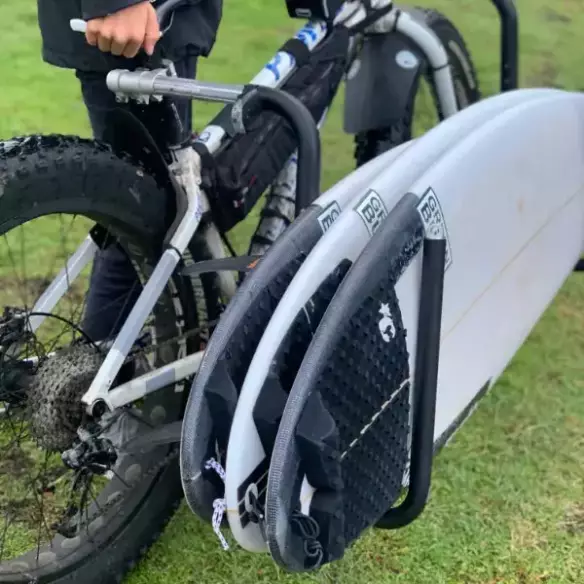 Adaptateur SUP pour porte-planches de vélo Moved By Bikes