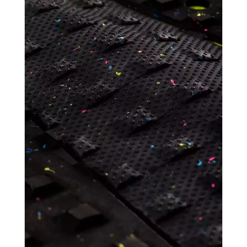 Grip Creatures Italo Ferreira Lite EcoPure Carbon Eco Lime