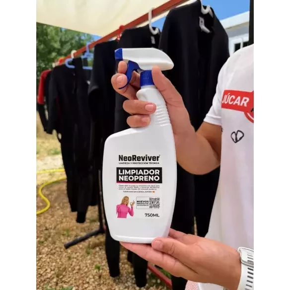Detergente per neoprene Neoreviver Spray 750ml