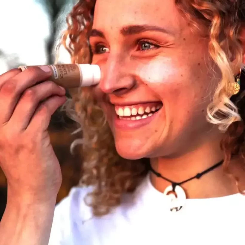 Protezione solare Suntribe Natural Zinc SPF50 White