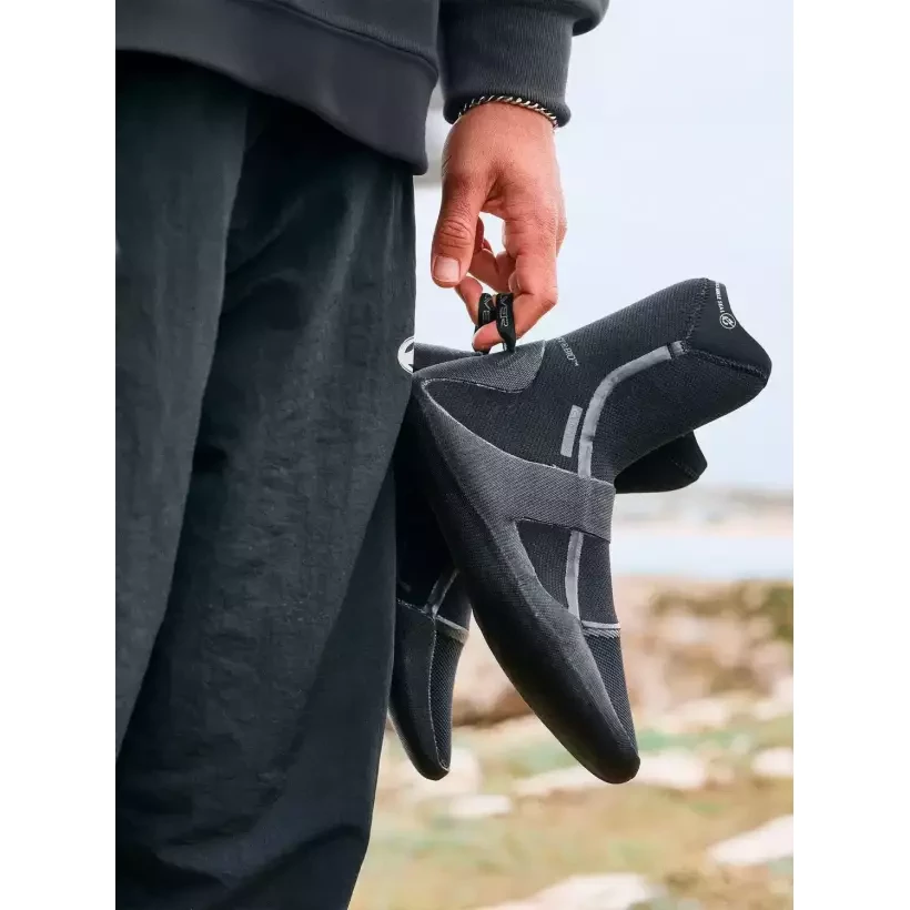 Quiksilver Marathon Sessions 5mm Round Toe booties