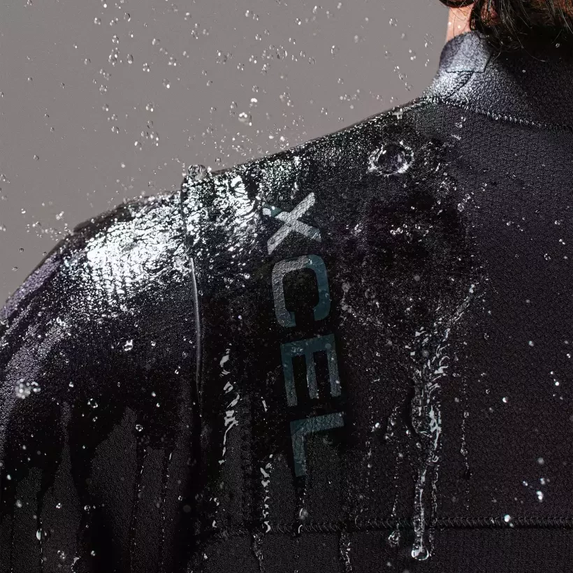 Xcel 4/3mm Comp + Wetsuit