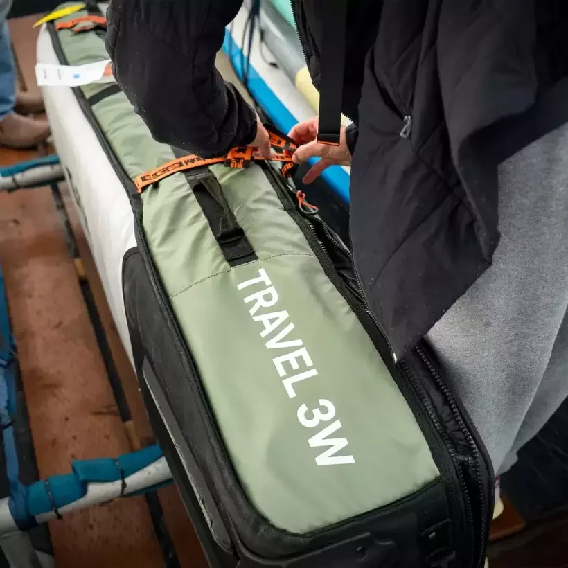 boardbag FCS Travel 3 Wheelie Shortboard/Fish Alpine