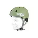 Protektoren und Helme