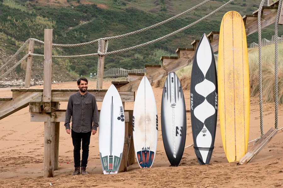 Les différents types de planches de surf : guide complet des formes
