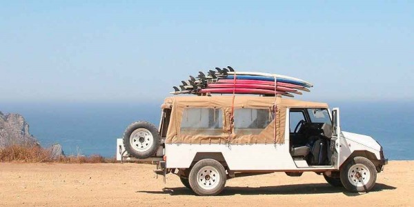 Tre modi per trasportare le tue tavole da surf in macchina